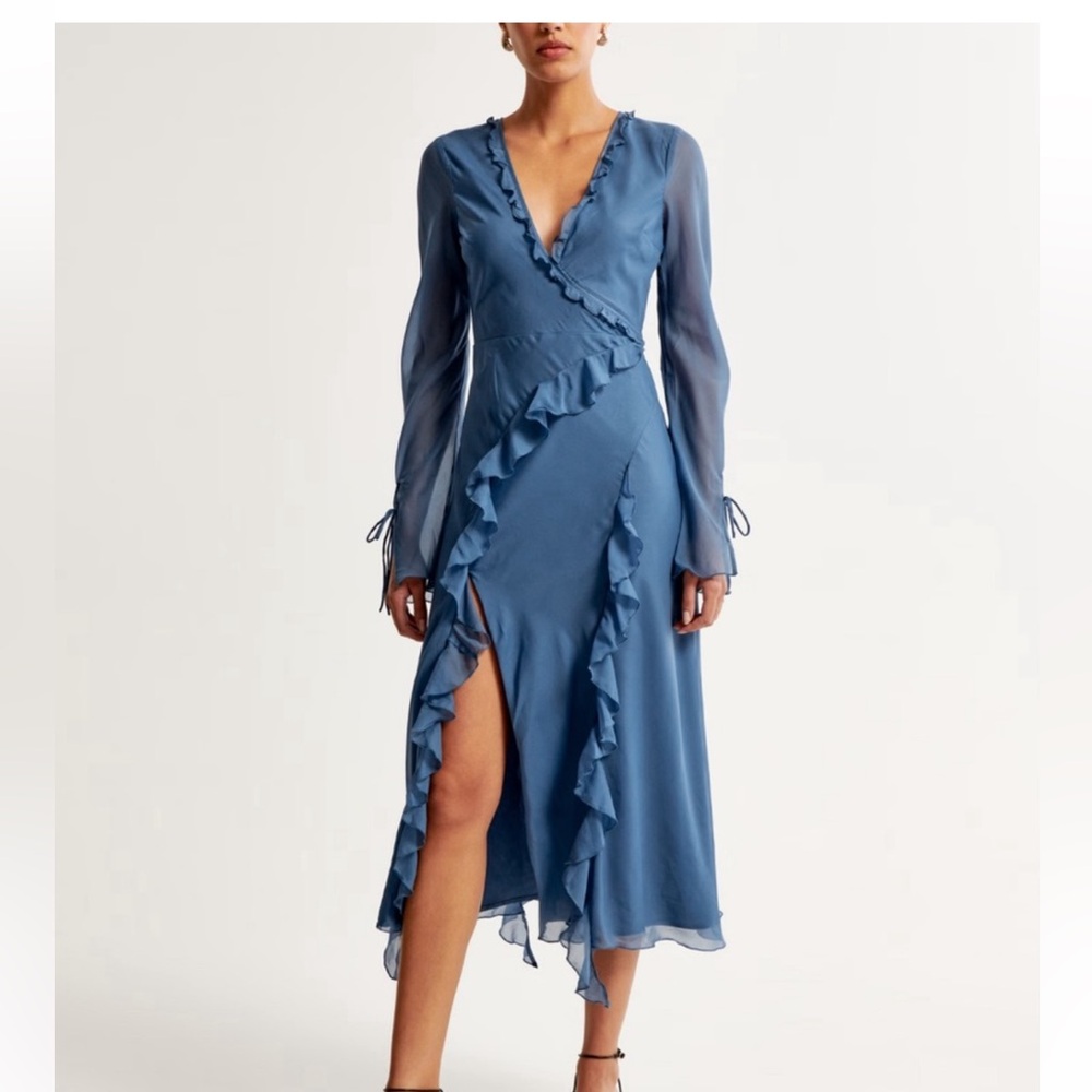 Abercrombie & Fitch Long Sleeve Blue Ruffle Dress